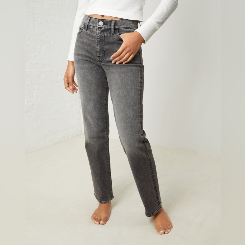 Upwest Straight-Leg Mid-Rise Vintage Wash Gray Women's Jeans